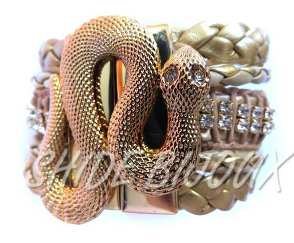 MAX PULSEIRA COM FECHO DE COBRA