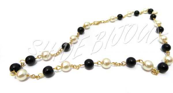 COLAR PÉROLA E PRETO COM COURADO COD. 009